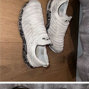 Bundle of 3 pairs of APL’s